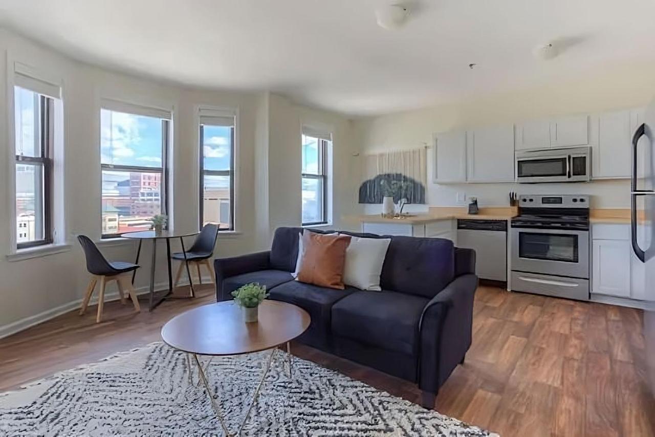 Perfect 1Br In Prime Location & View Of Stadiums ديترويت المظهر الخارجي الصورة